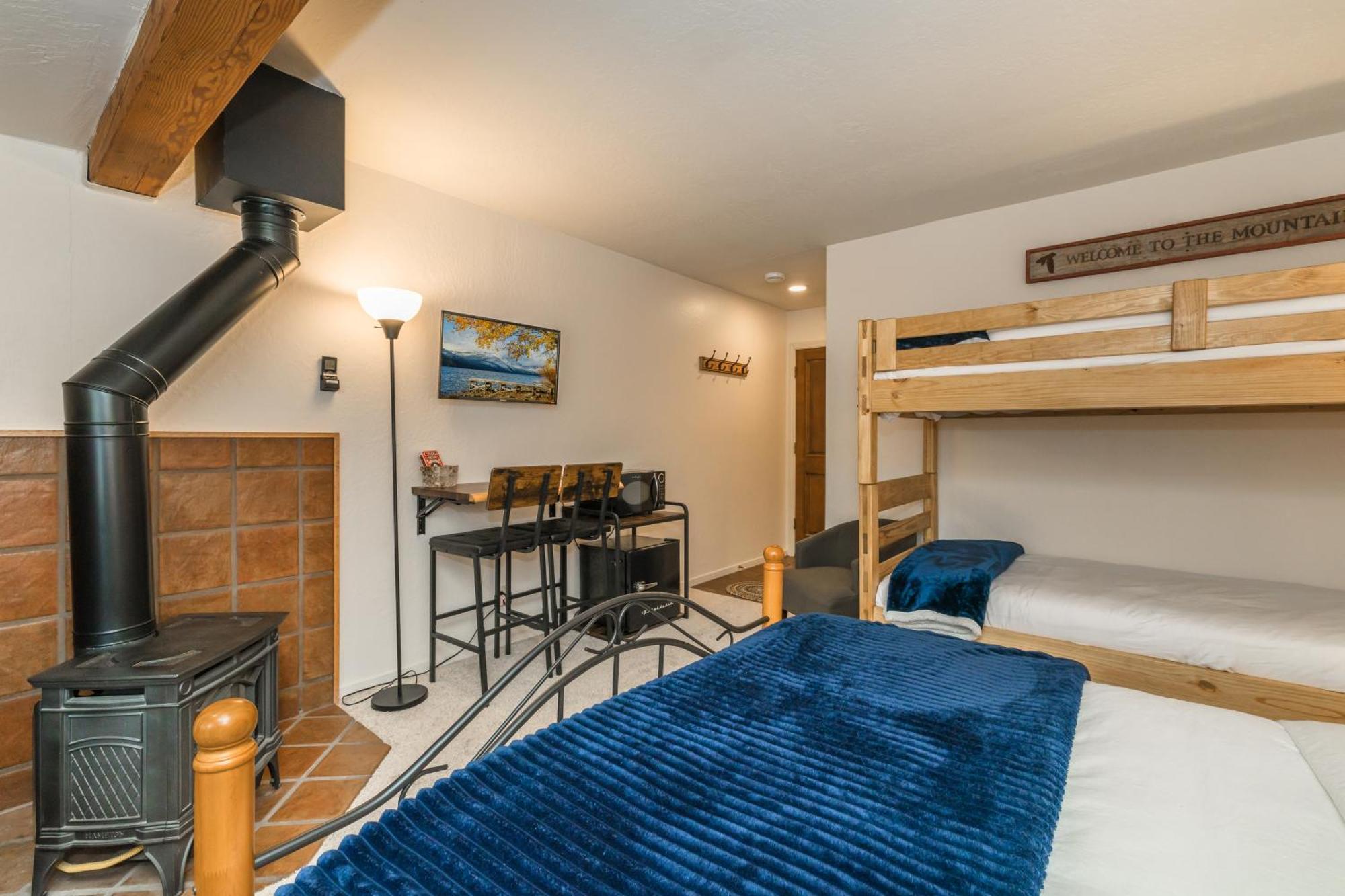 טראקי Donner Lake Inn מראה חיצוני תמונה